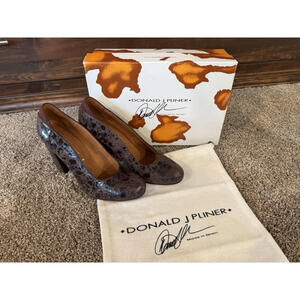 Donald J. Pliner Casey Heels Cracked Suede Patent‎ Designer New Women’s 8.5